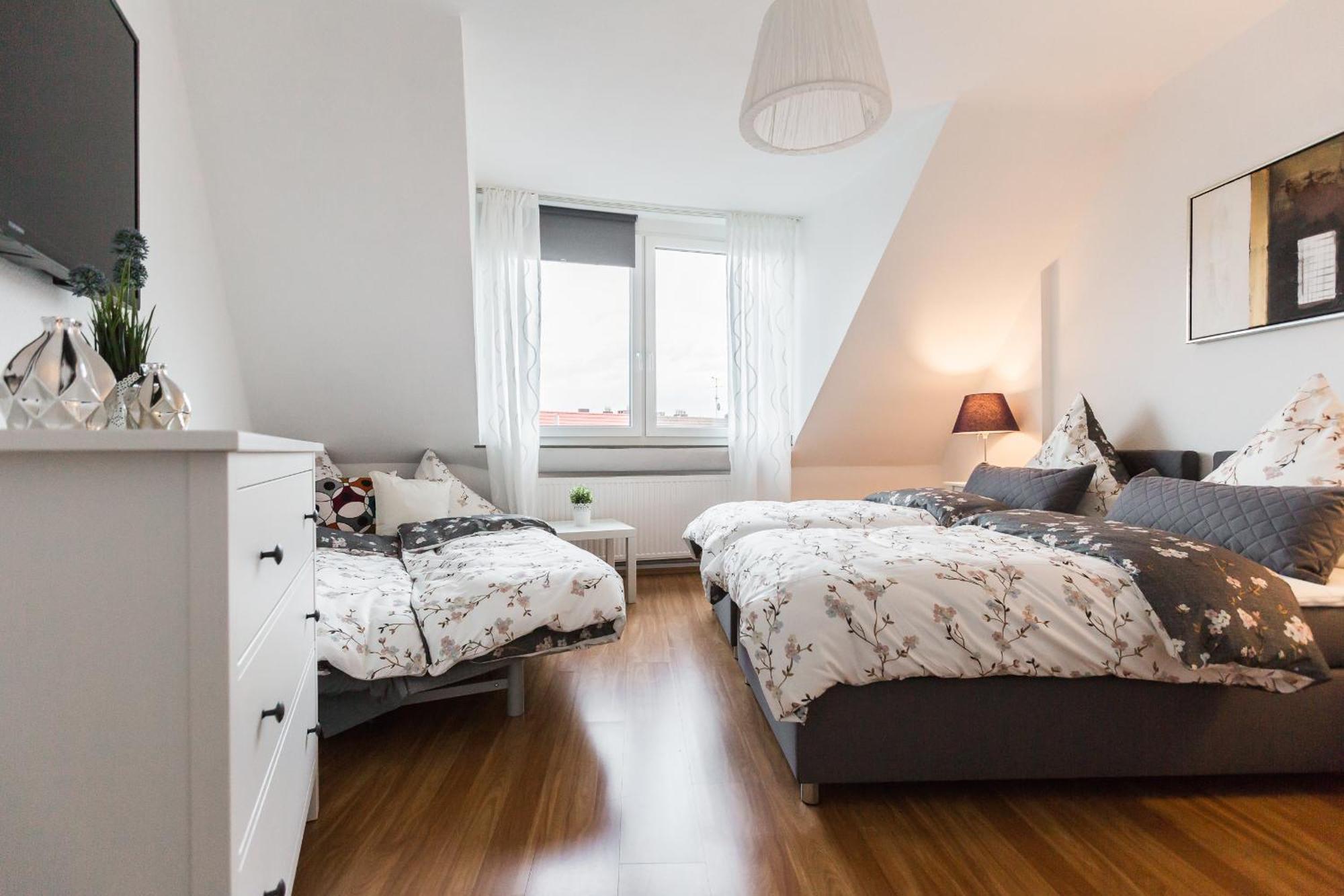 Apart2Stay Düsseldorf Esterno foto